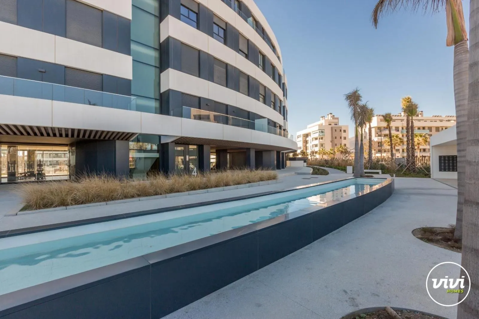 Vivi Homes - Galatea Pool, Gym, Sauna & Beach Torremolinos