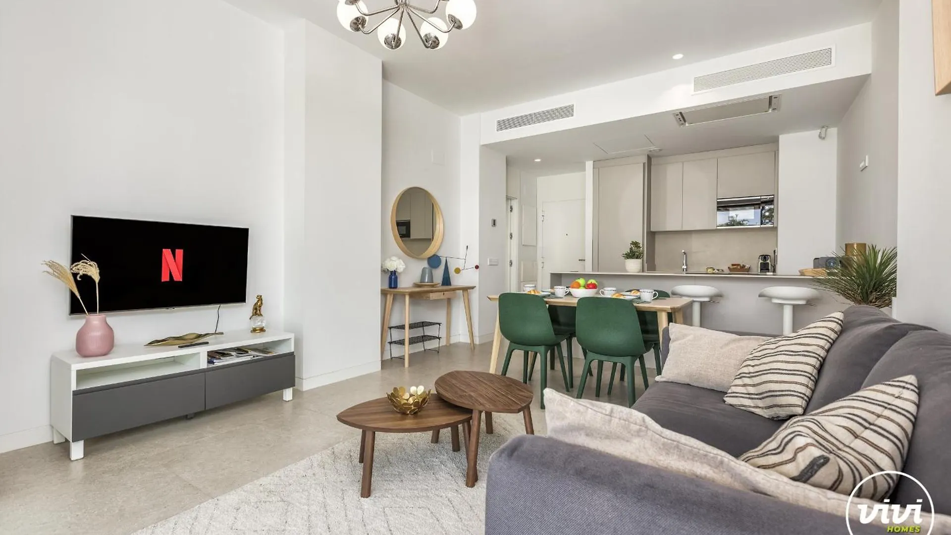 Vivi Homes - Galatea Pool, Gym, Sauna & Beach Torremolinos